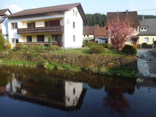 Apartamentos Ferienwohnungen An Der Rodach