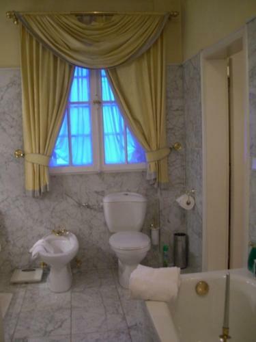 Hostal Bastgen Bed & Breakfast