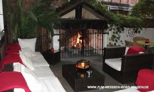 Hostal Hotel Zum Wei�en Ro�