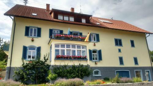 Apartamento Ferienwohnung M�lhaupt