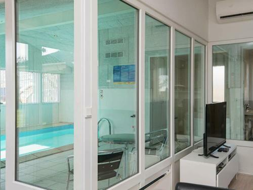 Five-bedroom Holiday Home In B�rkop 2