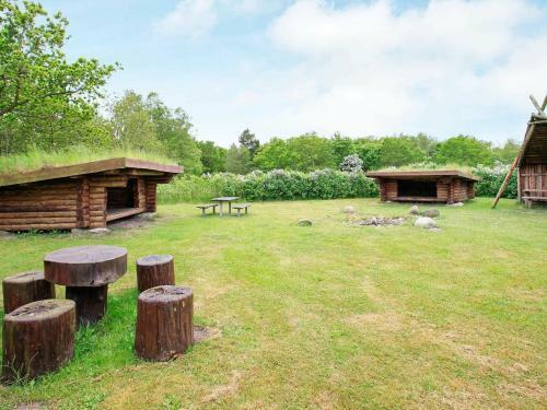Three-bedroom Holiday Home In Roslev 15