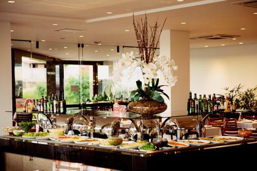 Galatas Golden Hotel