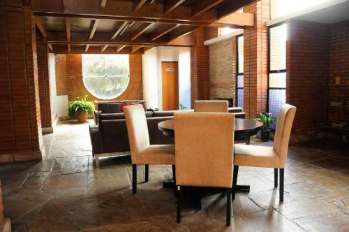 Hotel Verdes Mares