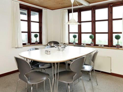 Three-bedroom Holiday Home In Glesborg 48