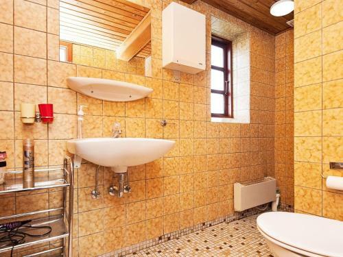 Three-bedroom Holiday Home In Glesborg 48