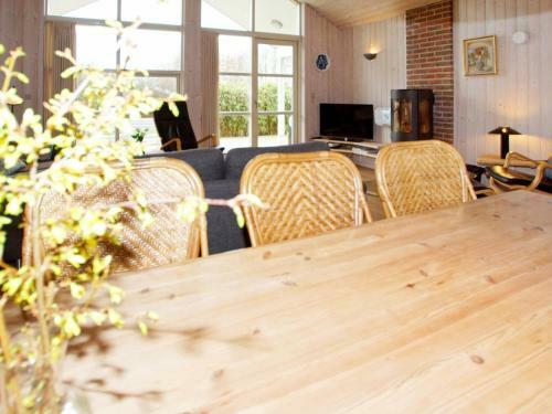 Three-bedroom Holiday Home In Hemmet 83