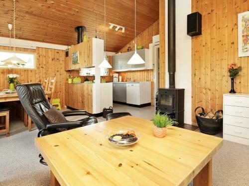 Two-bedroom Holiday Home In Hejls 6