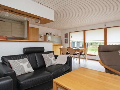 Holiday Home H�jby