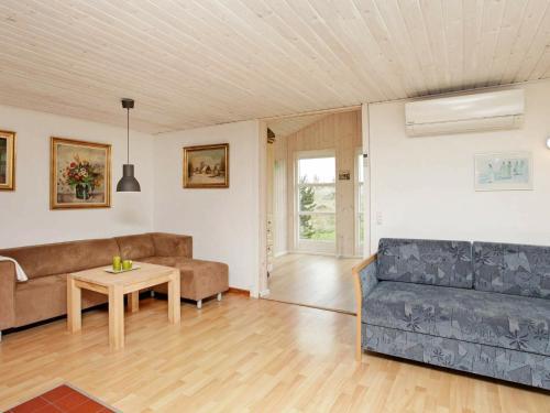 Holiday Home M�gevej II