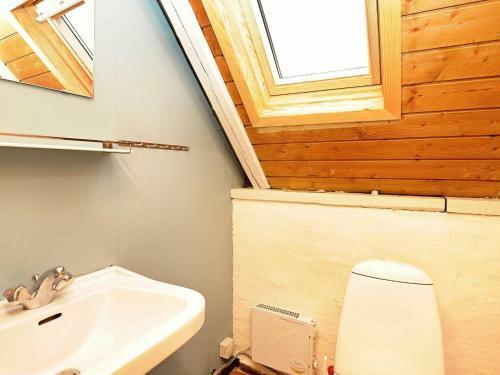 Two-bedroom Holiday Home In Ringk�bing 21