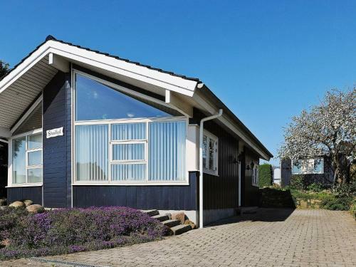 Holiday Home Strandlysthuse