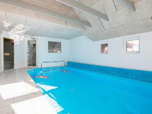 Four-bedroom Holiday Home In Oksb�l 16
