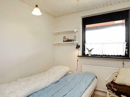 Holiday Home Tv�rvej