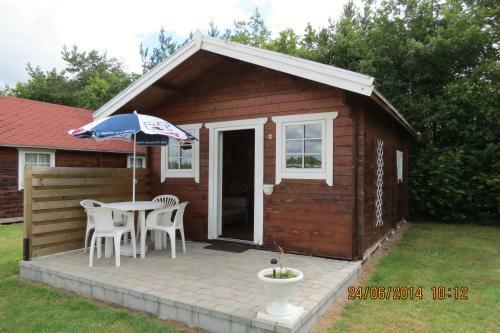 Holme � Camping & Cottages