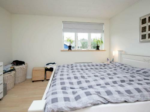 Two-bedroom Holiday Home In Nakskov 2