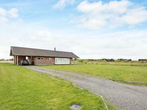 Three-bedroom Holiday Home In R�dby 24