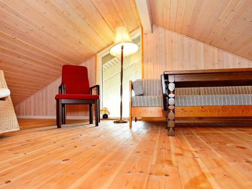 Three-bedroom Holiday Home In R�dby 24