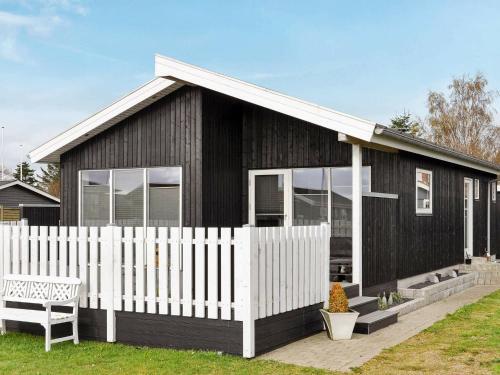 Holiday Home Juelsminde XVI