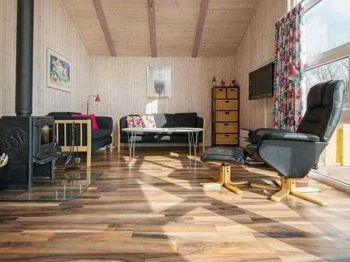 Four-bedroom Holiday Home In Fan� 3