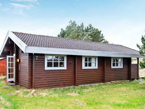 Holiday Home R�vevej II
