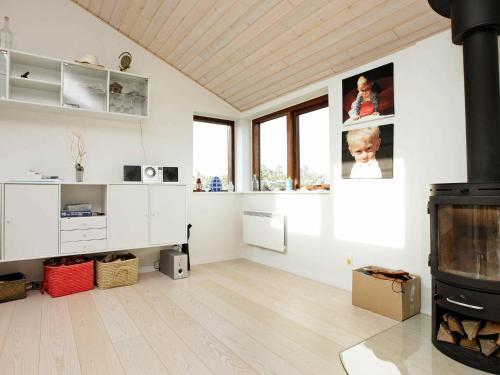 Three-bedroom Holiday Home In Otterup 8