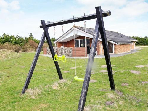 Four-bedroom Holiday Home In Vejers Strand 2