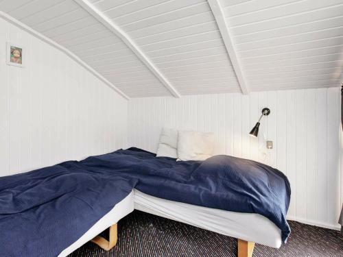 Four-bedroom Holiday Home In Vejers Strand 2