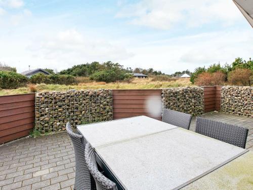 Four-bedroom Holiday Home In Vejers Strand 2