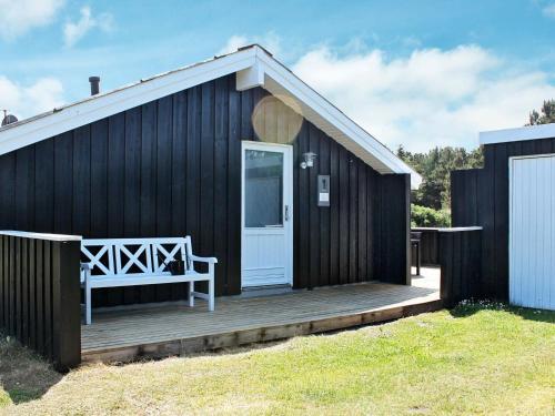 Three-bedroom Holiday Home In Vejers Strand 10