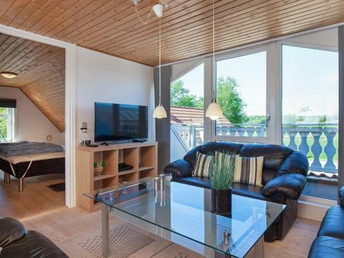 Five-bedroom Holiday Home In Fur 2