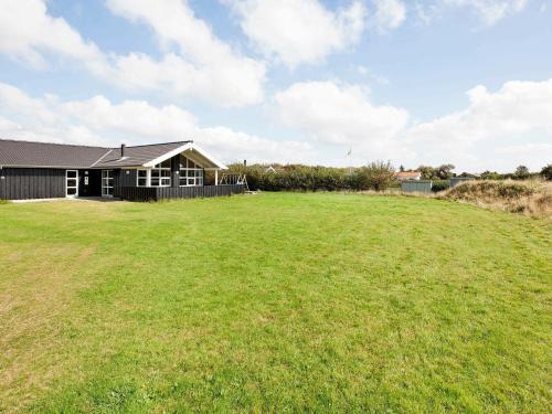 Holiday Home Kirkevejen