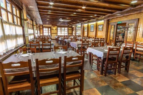 Hotel Pe�a Pandos