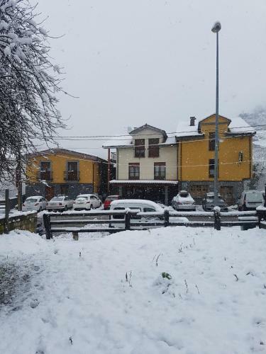 Hotel Pe�a Pandos