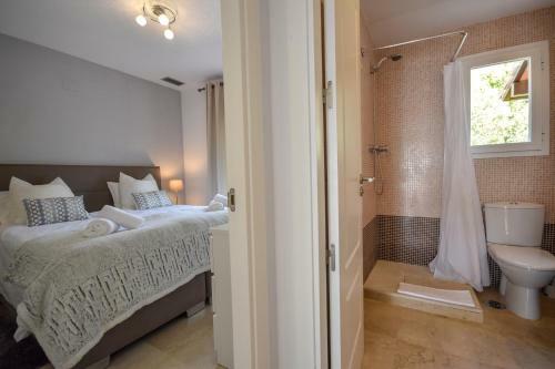 Apartamento Penthouse Balcones Del Lago Ist�n Marbella