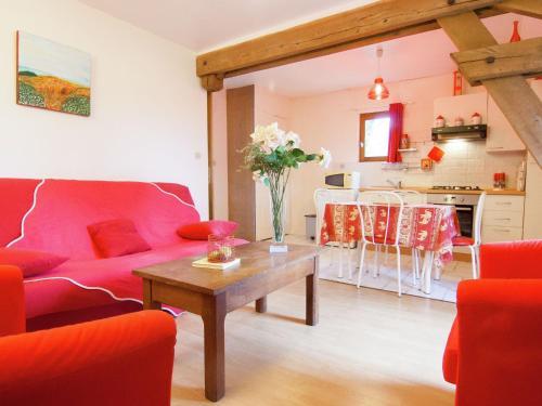 Cozy Cottage In Bourgnac With Jacuzzi