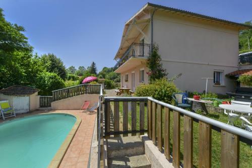 Hostal Gite D'etape Agnes Et Olivier