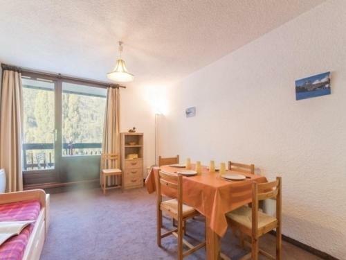 Apartment Bois Des Coqs