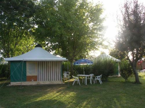 Camping Au Bois Dormant