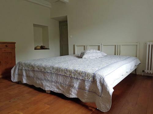 Luxury Villa In Courniou With A Private Swimming Pool