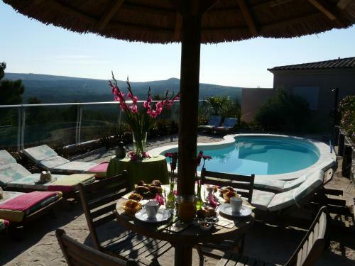 Hostal La Palmeraie Des Calanques