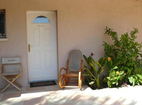 Hostal La Palmeraie Des Calanques