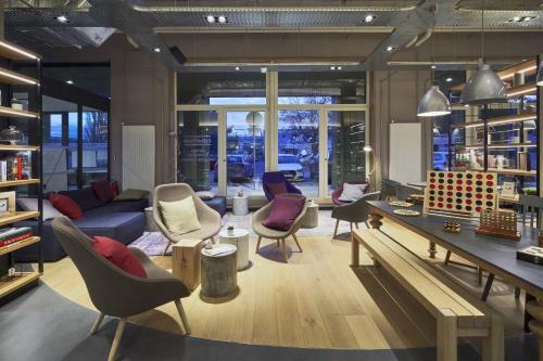 Hotel Campanile Paris Sud - Saclay