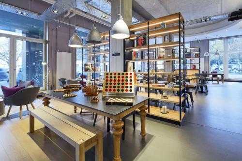 Hotel Campanile Paris Sud - Saclay