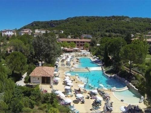 House Grospierres - 6 Pers, 39 M2, 3/2