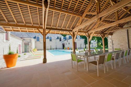 Agroturismo Jaulnay Chateau Sleeps 14 Pool Wifi