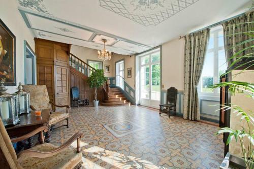Agroturismo Jaulnay Chateau Sleeps 14 Pool Wifi