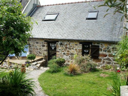 Holiday Home Ti Maen