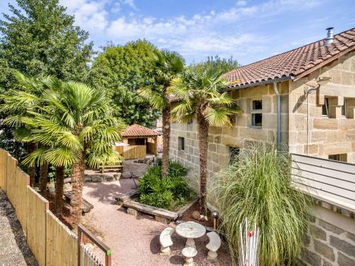 Luxurious Mansion In Lacapelle-marival With Heated Pool