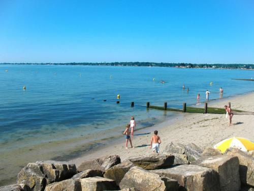 Holiday Home Les Mouettes (Lff103)